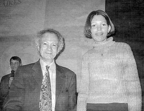 Le recteur Alain Bouvier et la laurate Nomie Martinez